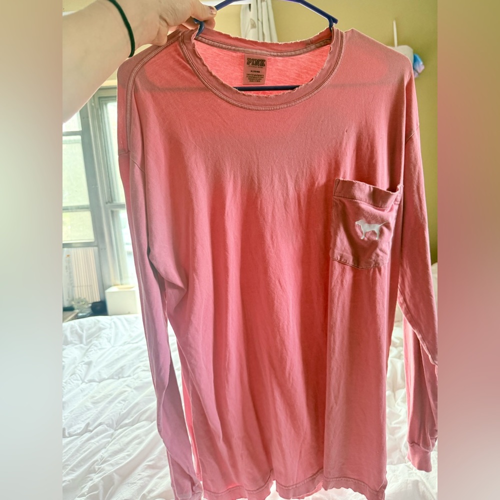 PINK Victoria's Secret Heathered Coral Pink Tee